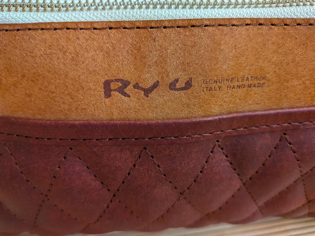 RYU 本革 編み込みバッグ　ワインレッド