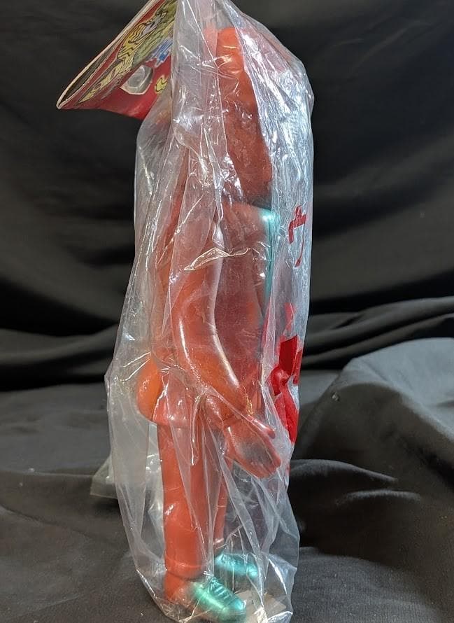 セミ人間「ウルトラＱ」登場遊星人（Ｍ１号）ソフビフィギュア未開封