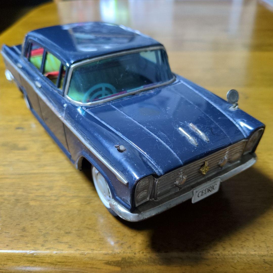 ブリキ イチコー セドリック 当時物