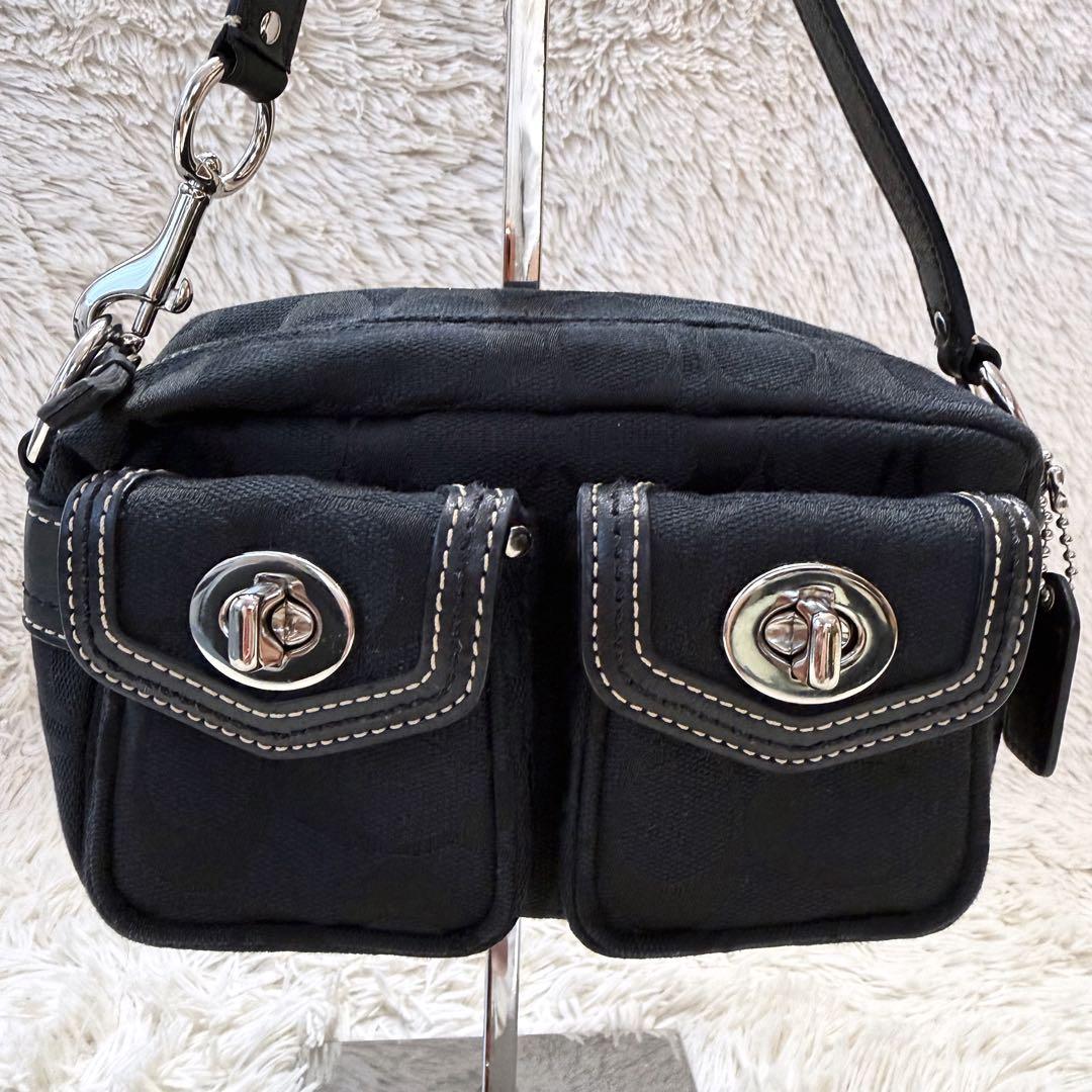 美品✨ COACH コーチ シグネチャー ターンロック アクセサリーポーチ