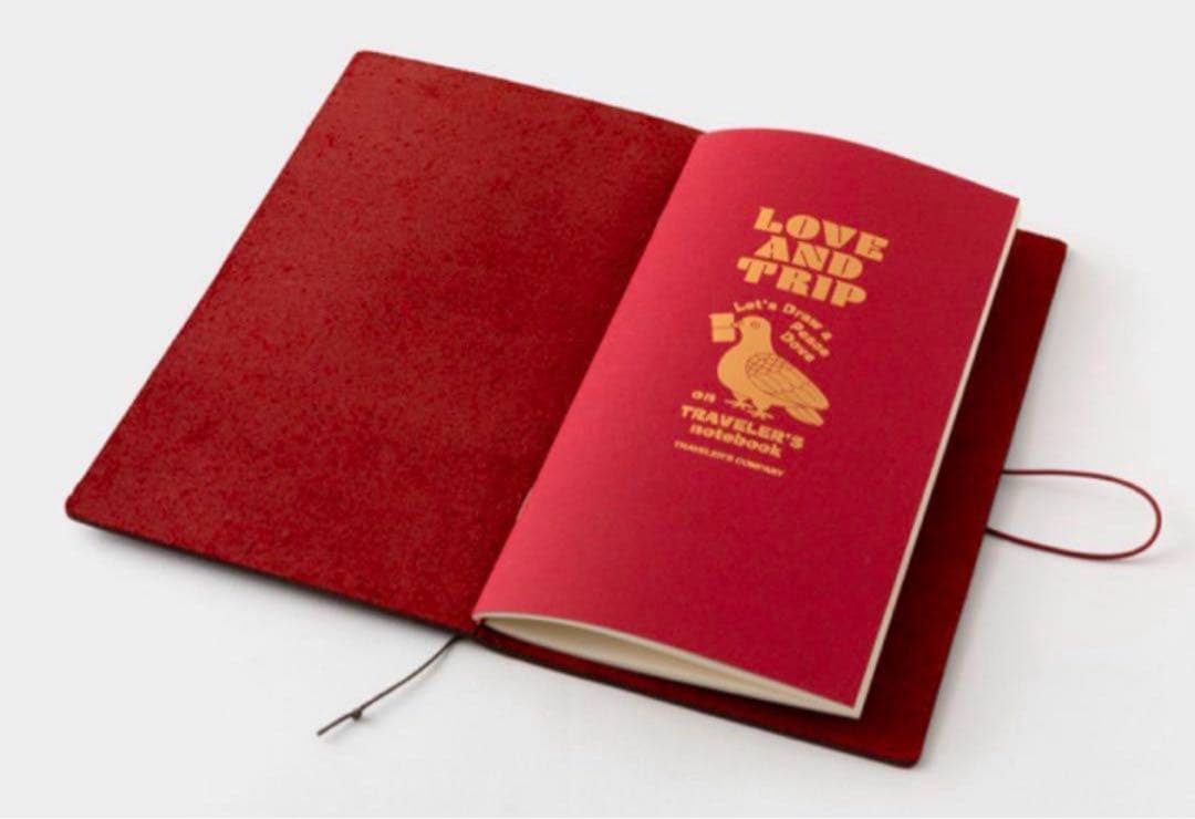 新品　レギュラーサイズ　トラベラーズノート LOVE AND TRIP レッド