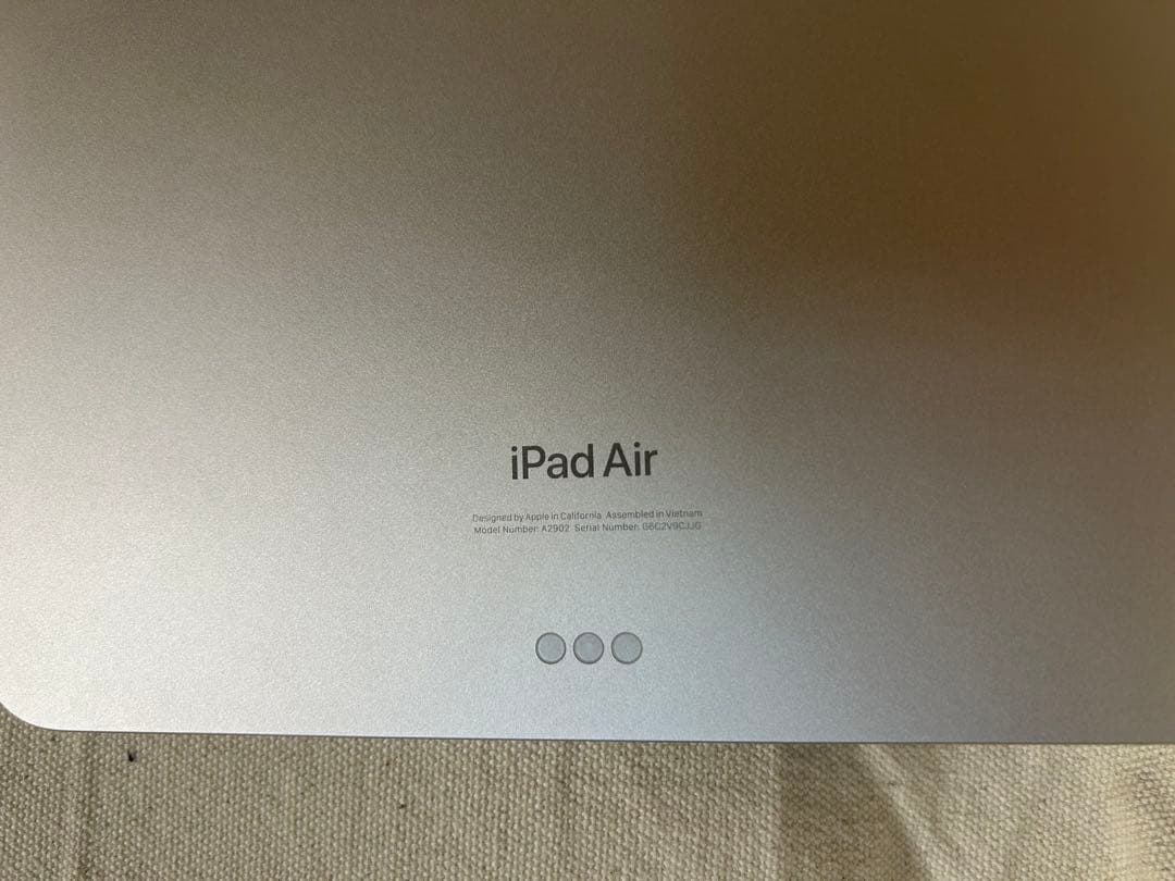【極美品】iPad Air （Ｍ2） 11インチ　Wi-Fi 128GB
