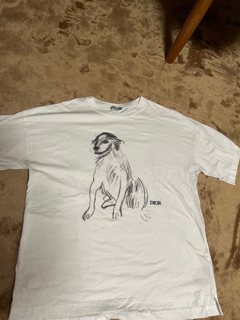 Dior 犬イラスト Tシャツ