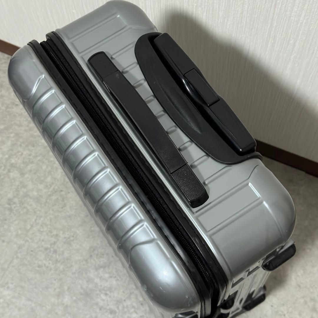 RIMOWA サルサ 35L 2輪グレー TSA 機内持込 856.52