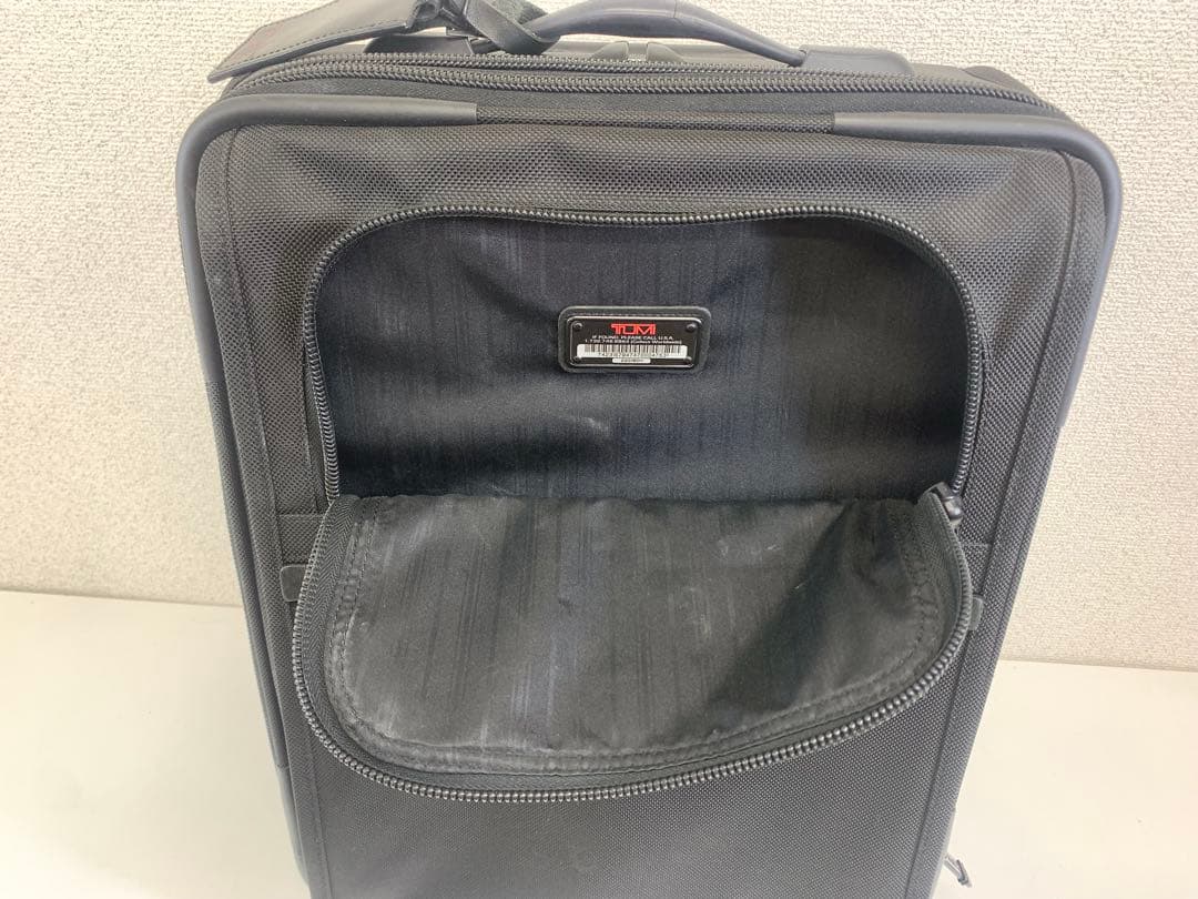 TUMIキャリー機内持込み TSA ロック 22018DH 2輪