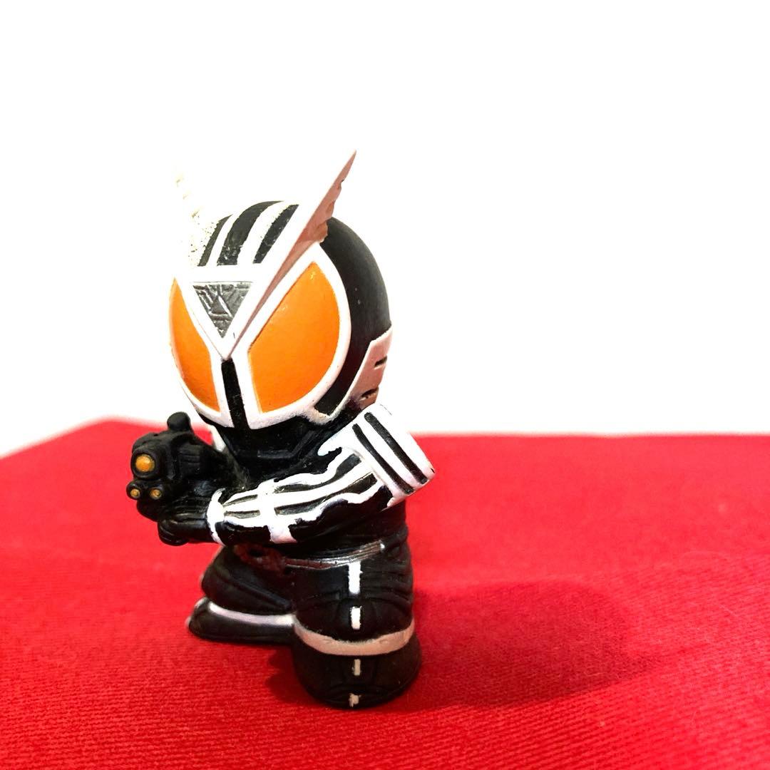 仮面ライダーデルタ 三原 北崎 フィギュア 当時物 SHF 真骨彫 希少 白黒