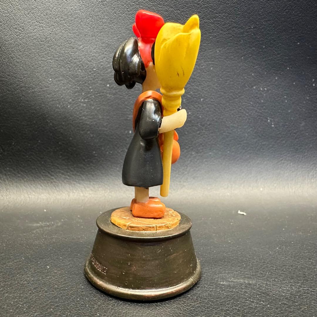 ♡Fa右1016 未使用保管品 スタジオジブリ 魔女の宅急便 キキ フィギュア