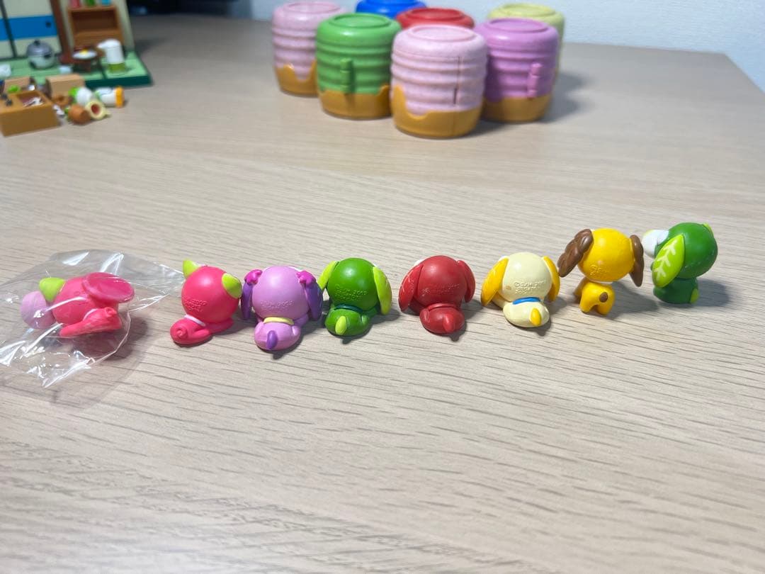 セガトイズ　お茶犬湯のみの小部屋　7個セット　なごみの家