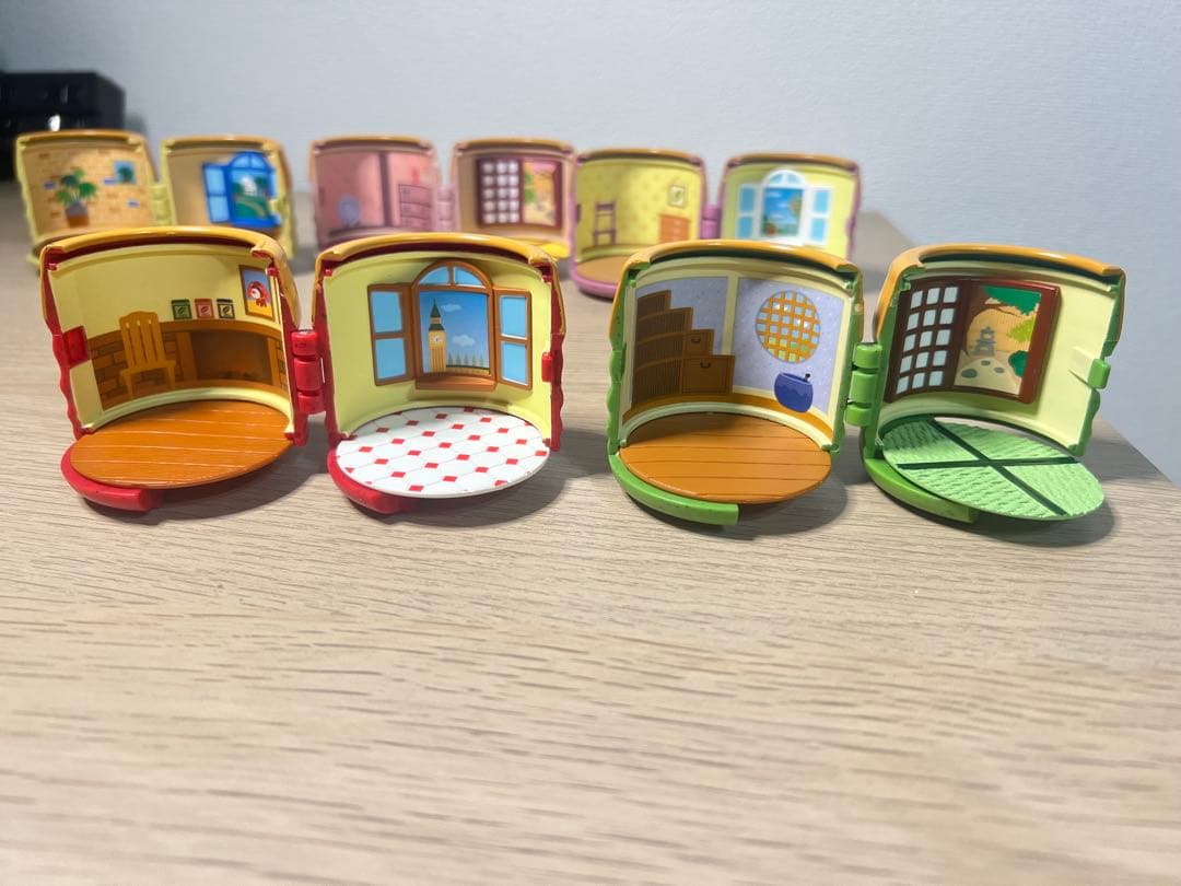 セガトイズ　お茶犬湯のみの小部屋　7個セット　なごみの家