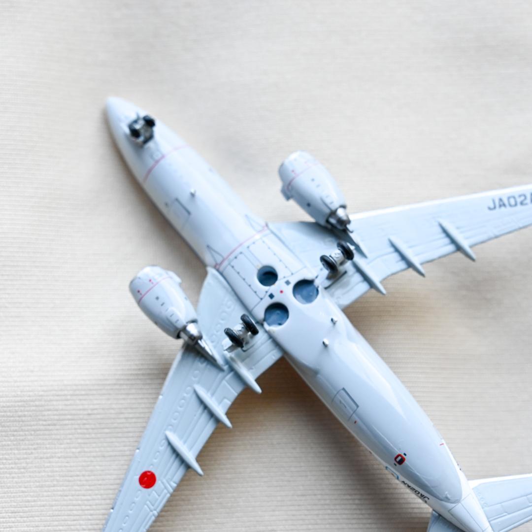 【セット】ANA B737-700 + タグ キーホルダー 1/400