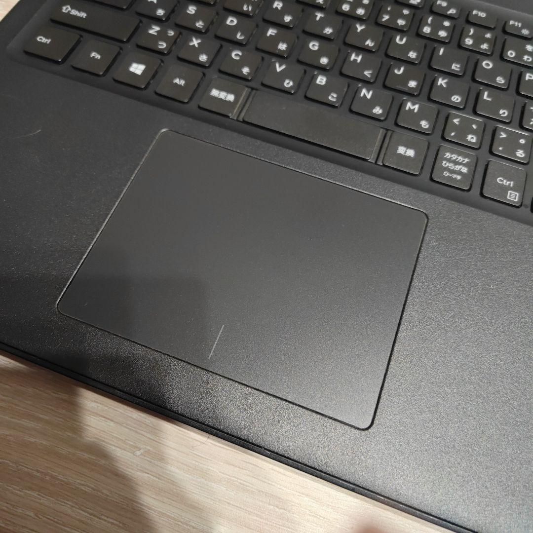 DELL Latitude 3590 ノートPC 中古