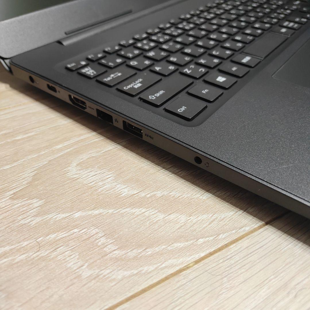 DELL Latitude 3590 ノートPC 中古