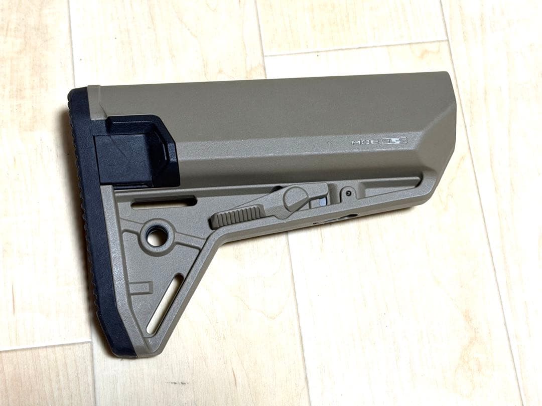 【実物】MAGPUL MOE SL-S ストック FDE MAG653
