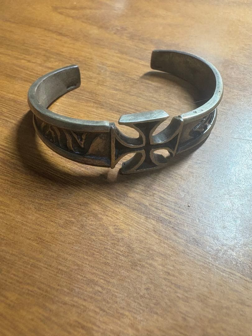 アクセサリー iron cross bangle