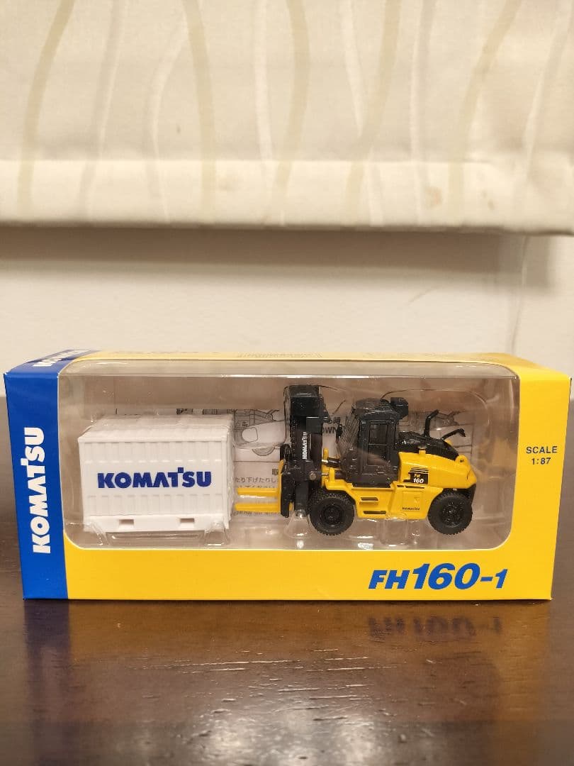 コマツ　株主優待　ミニチュア11点