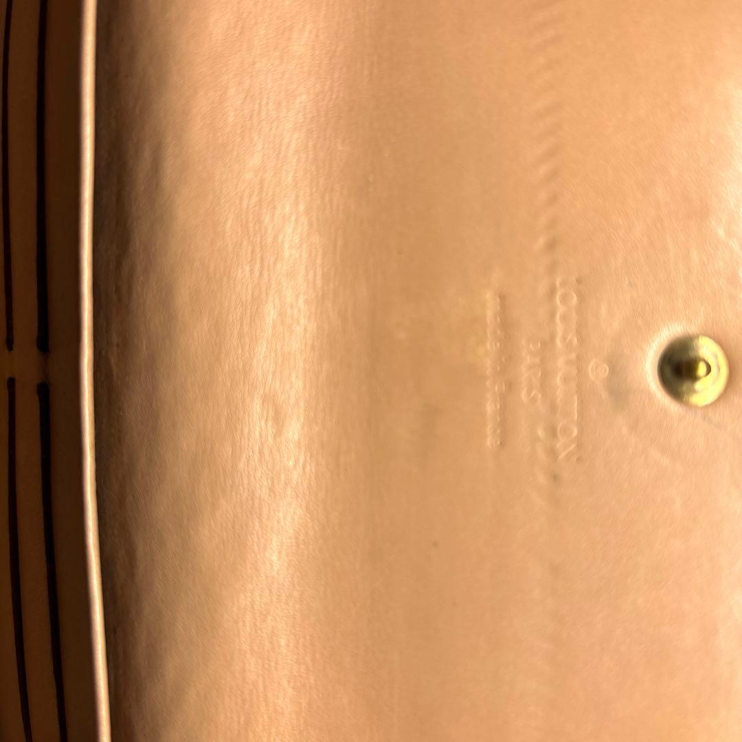 LOUIS VUITTONヴェルニ長財布