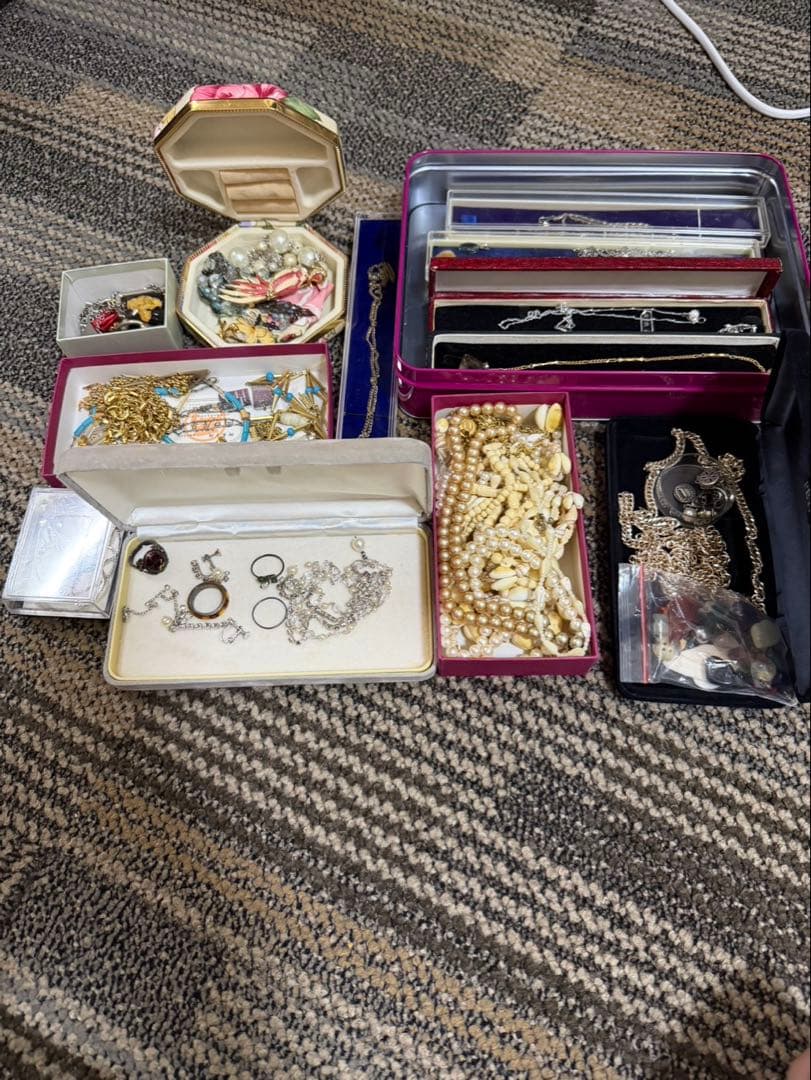 遺品整理 アクセサリー まとめ セット