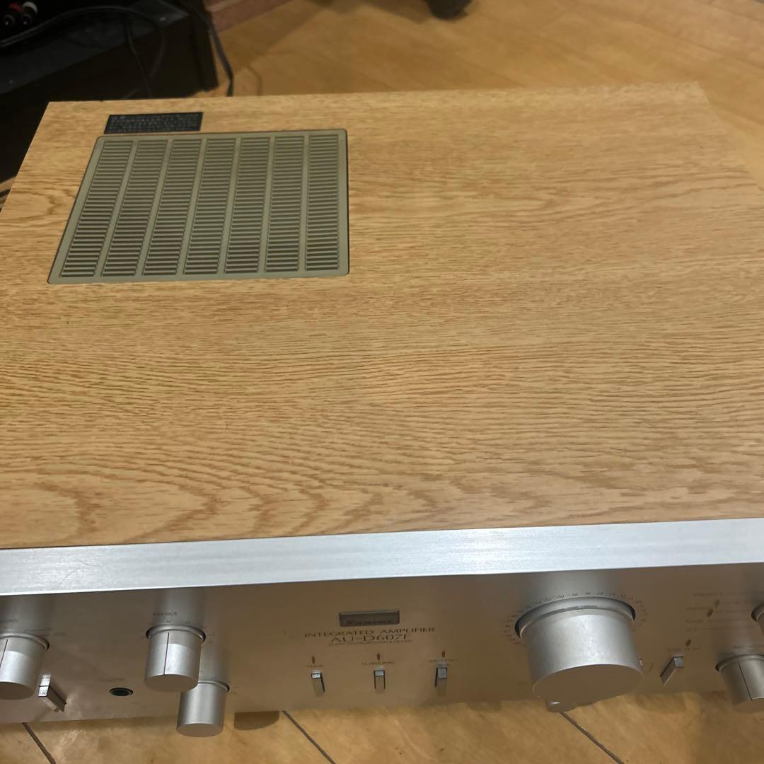 サンスイ SANSUI AU-D607 プリメインアンプ