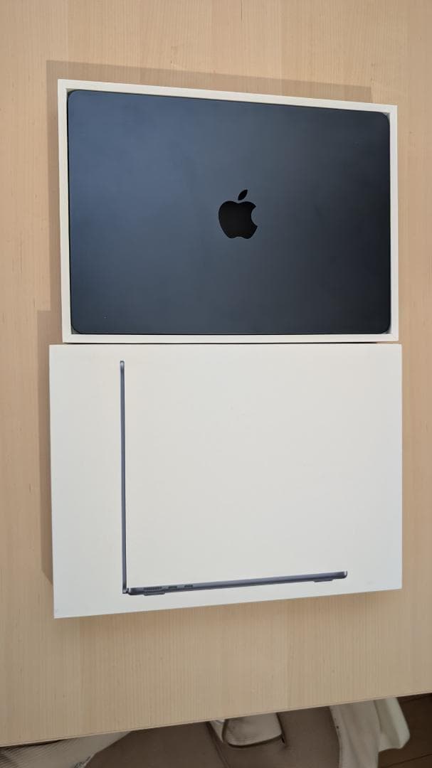 MacBook Air 13インチ 2022 ミッドナイト 512GB