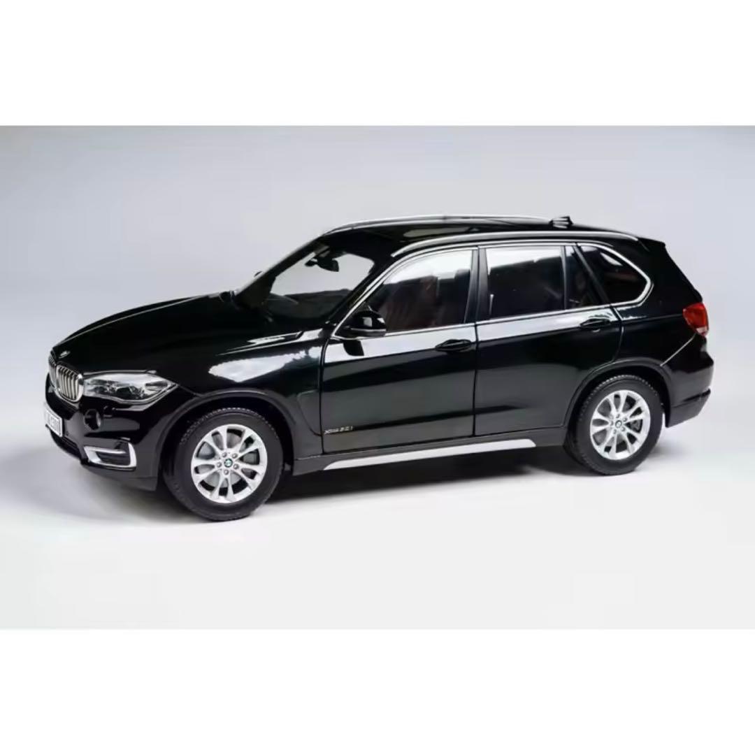 NOREV BMW X5 1/18スケールモデルミニカー