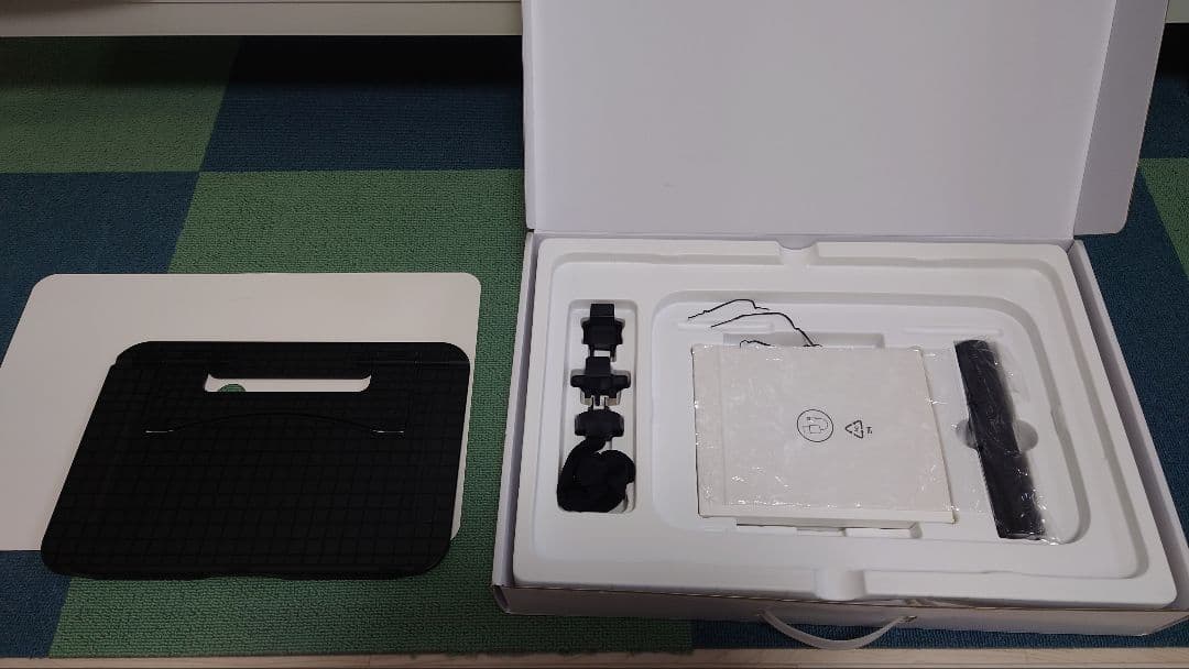 液タブ　XPPen 15.6インチ Artist15.6 Pro