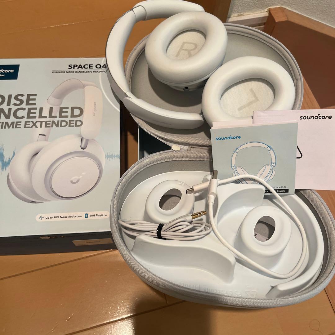 Soundcore Q45 ヘッドホン　ホワイト
