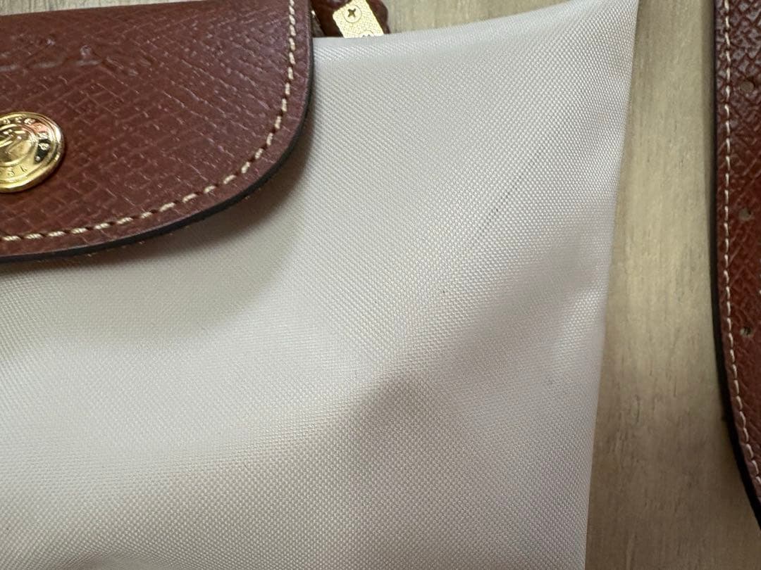 ロンシャン ル プリアージュ ハンドル付きポーチ