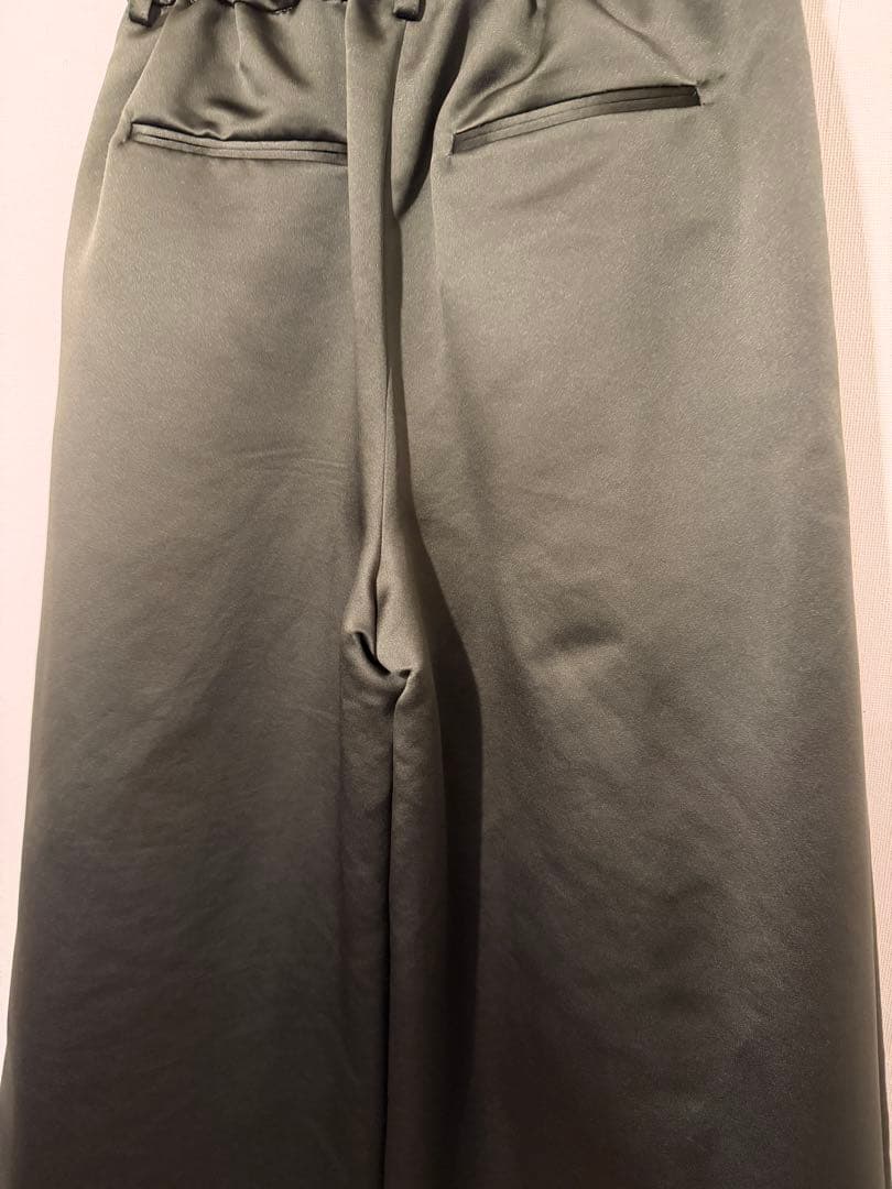 Heveへイヴサテンフレアガウチョパンツolive38