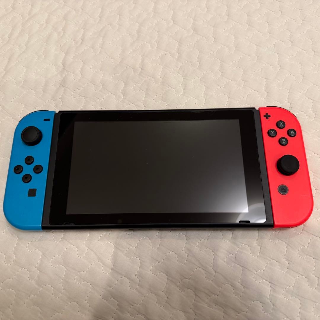 ニンテンドースイッチ Nintendo Switch 本体 赤/青ジョイコン付き