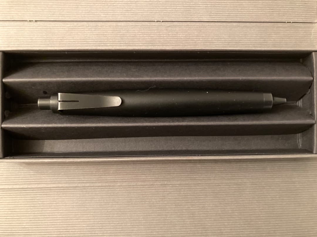 ラミー　スクリブル　ブラックボールペン