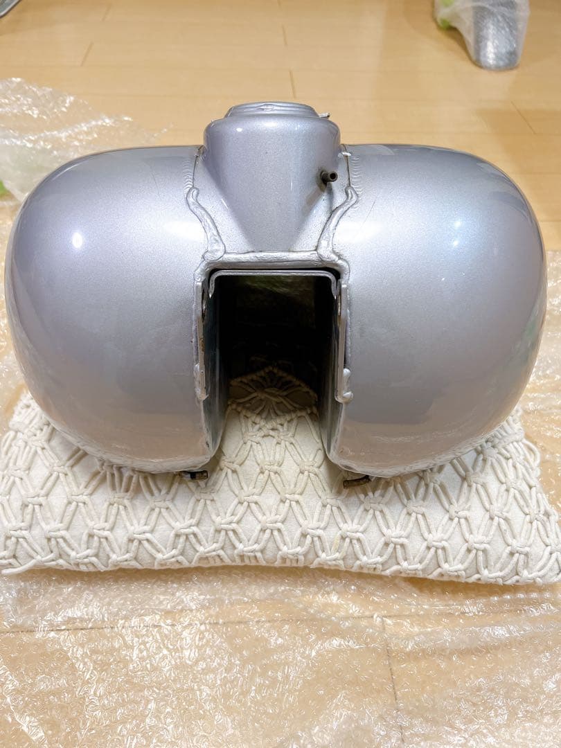 FXD ダイナ 純正タンク 〜03年 程度良好 FXDX