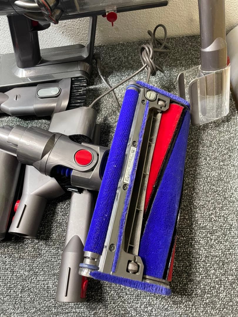 Tia❤︎'s shop 様の専門Dyson V11 (SV14) Fluffy