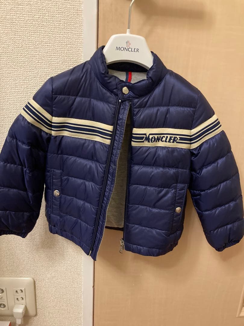 モンクレール　ダウン　85