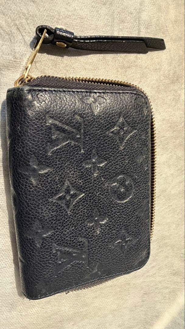 LOUISVUITTON 財布