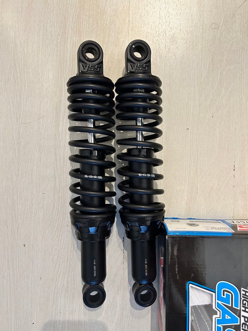 YSS ガスショックアブソーバー サスペンション 300mm