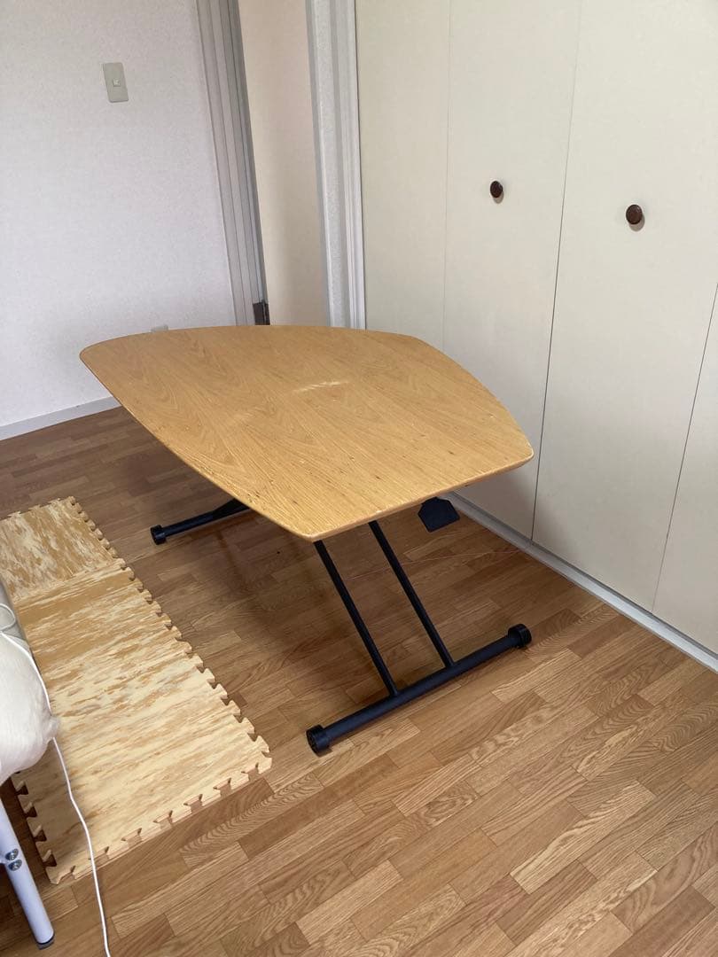 【変形テーブル 】【直接取引なら半額で譲渡❗️】オーク 木 ガス圧 高さ 調節