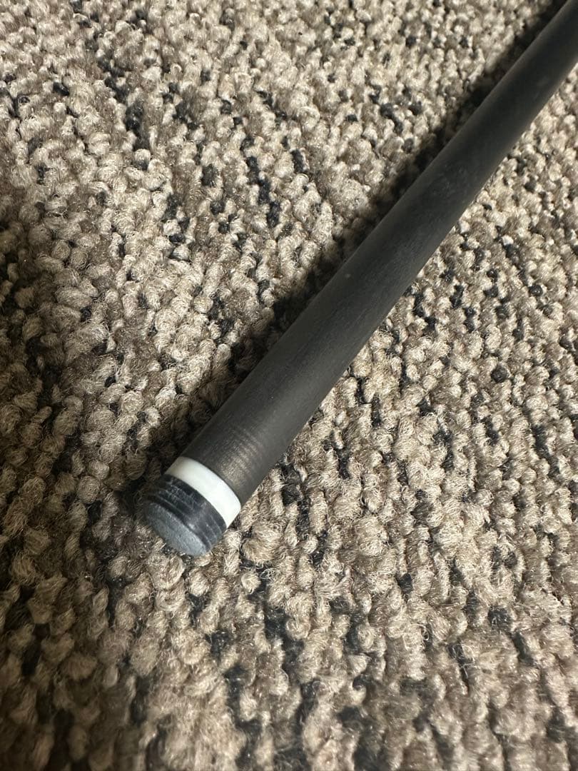 チャイニーズ8 用　ZOKU カーボンシャフト