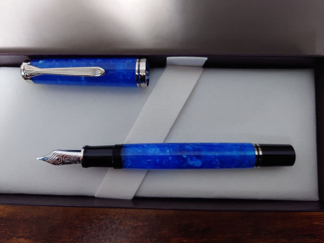 Pelikan M805 Mニブ ヴァイブラントブルー 万年筆