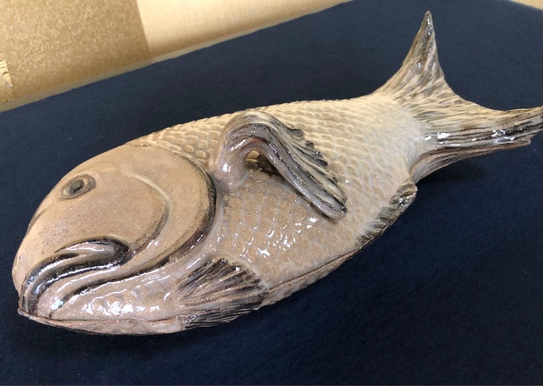 《レ》懐石 鯛形蓋物 在銘 時代 木箱　251107う4