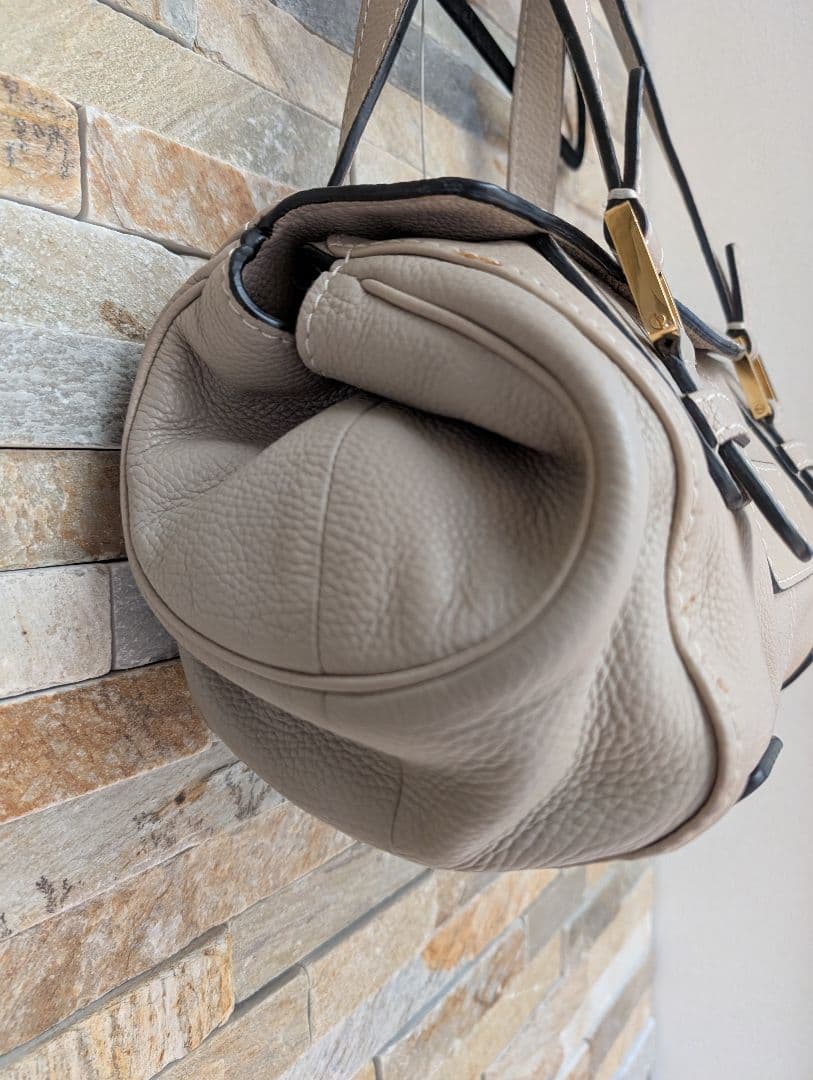 LOEWE バッグ