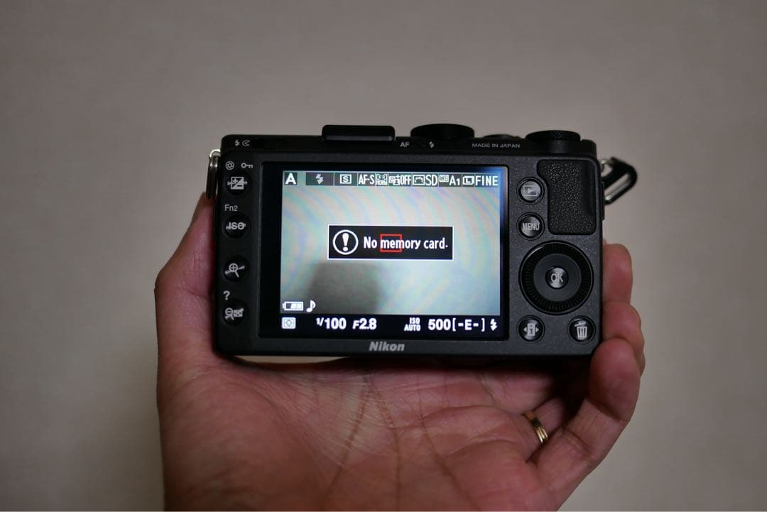 【極美品】NIKON COOLPIX A DX APS-C コンパクトカメラ