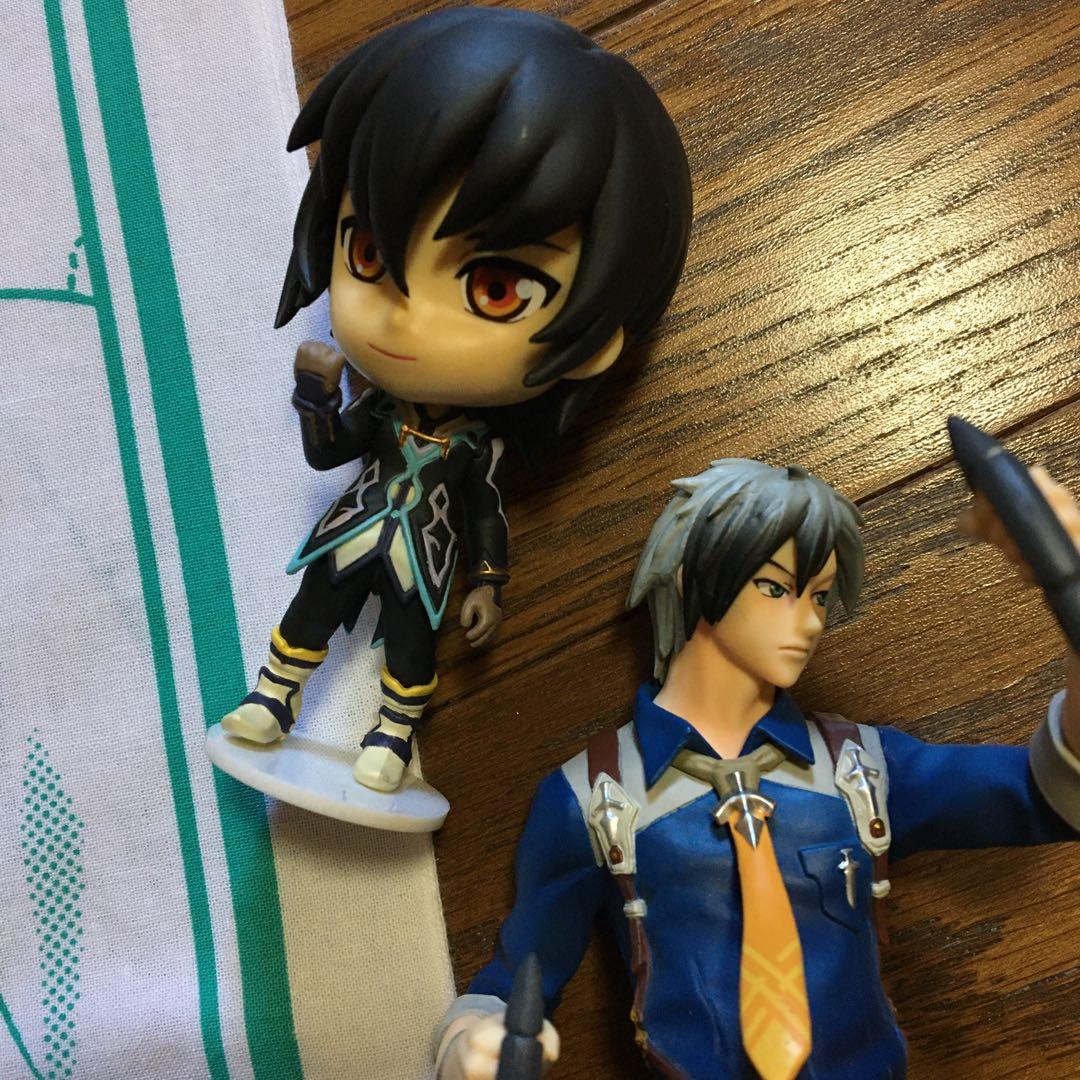 送料込み　テイルズ　うちわ　カード　缶バッジ　タオル　マスコット　グッズ　セット