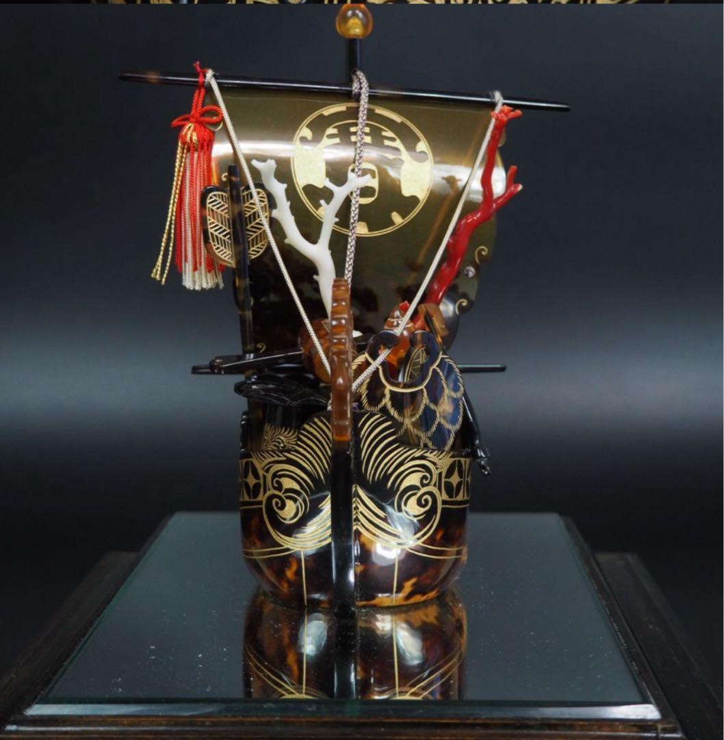 送料無料　本鼈甲宝船　赤血珊瑚・白珊瑚付　本物保証　時代物