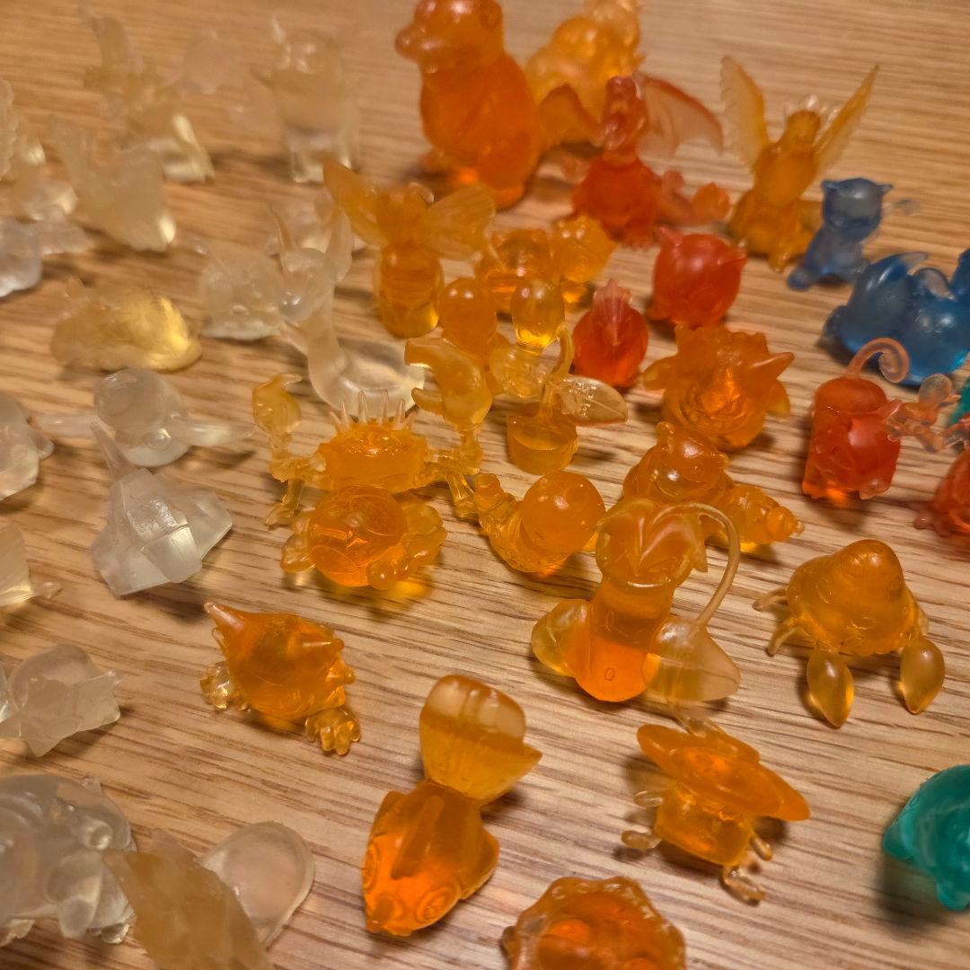 ポケモン　クリアフィギュア　約70匹　塩ビ　消しゴム