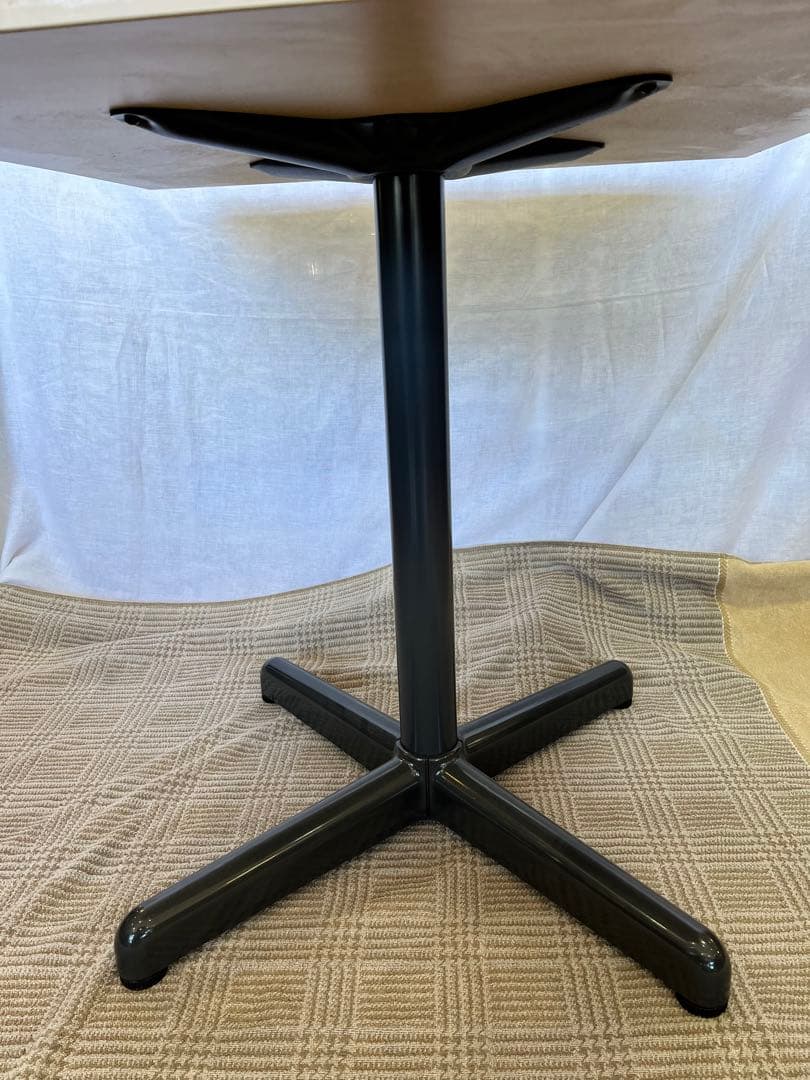 【中古品】①木製天板 鉄脚 カフェテーブル センターテーブル アイアン