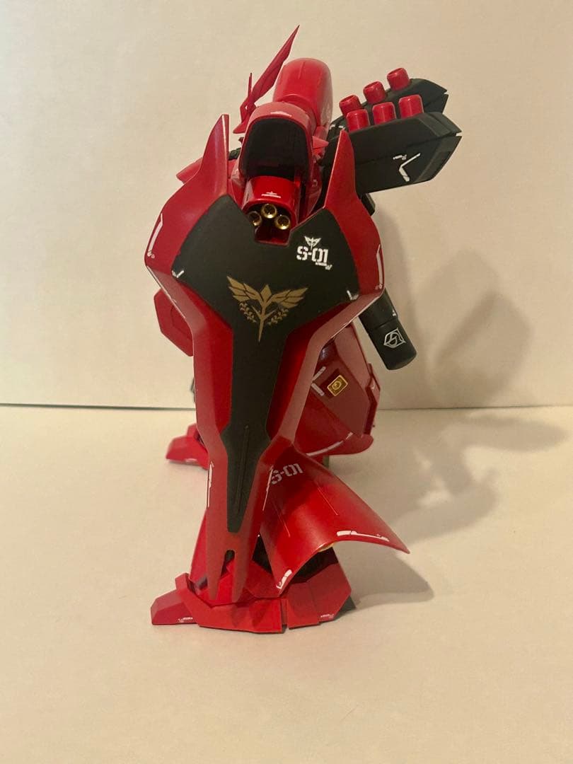 HGUCサザビー　完成品　全塗装