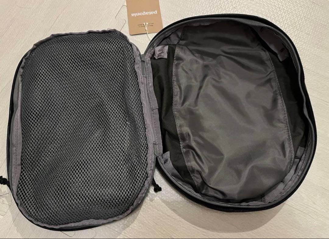 【新品未使用】Patagoniaウィンウィンブラックホール キューブ 6L