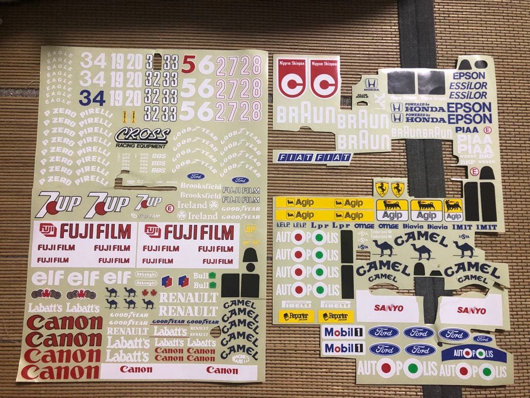 値引き可！ラジコン　京商 1/8 スカイライン カルソニック　エンジンカー