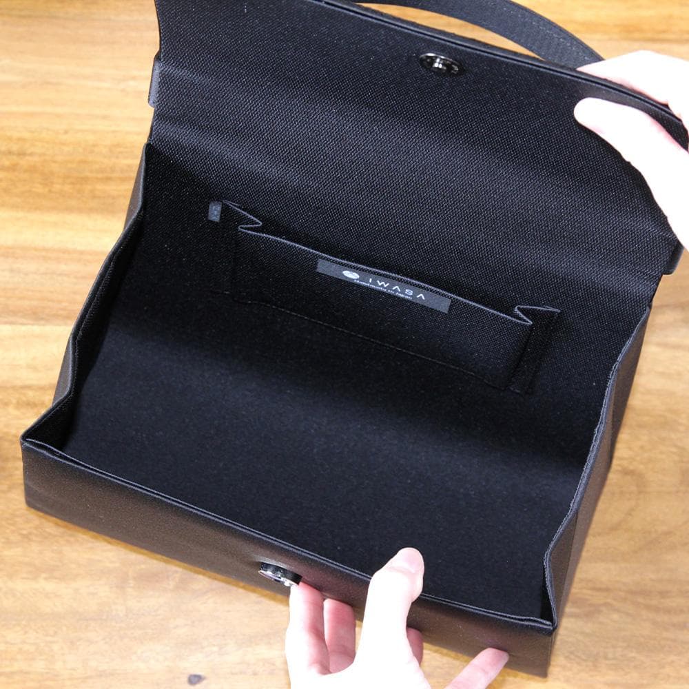 新品・未使用 フォーマルバッグ 岩佐 ハンドバッグ 冠婚葬祭 黒 お葬式