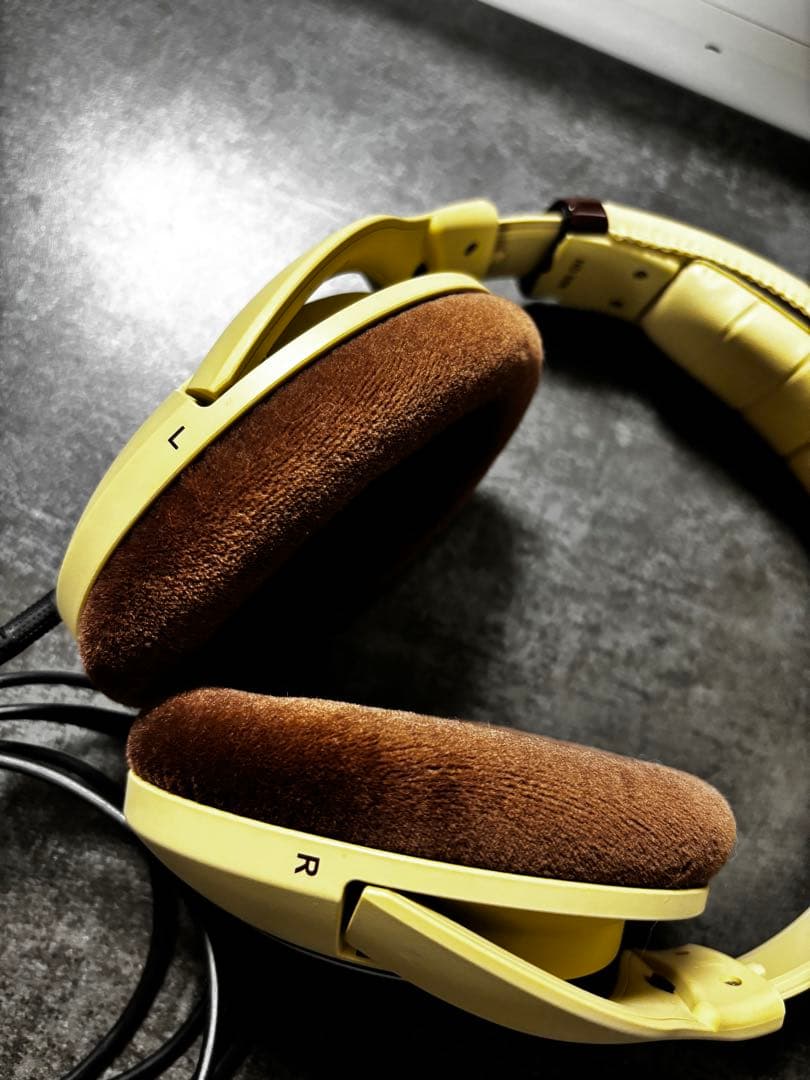 ゼンハイザー オープン型ヘッドホン HD598【有線ヘッドホン】